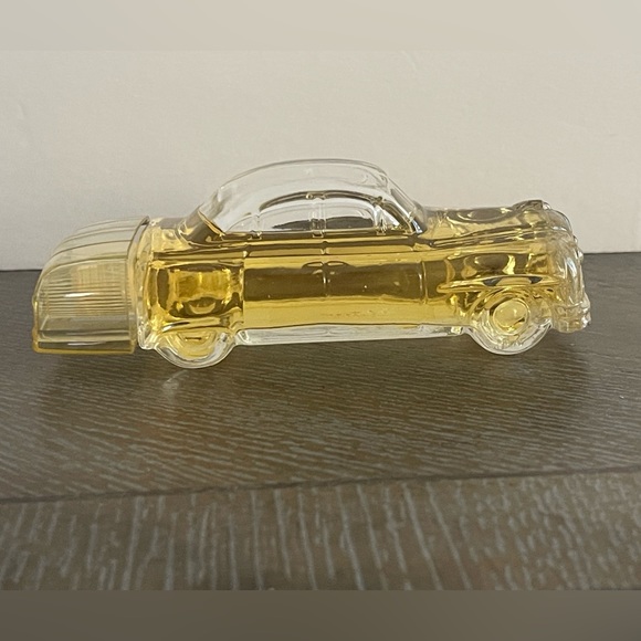 AVON 1949 LINCOLN COSMOPOLITAN DECANTER WITH MESMERIZE FOR MEN AFTER SHAVE - Picture 6 of 9